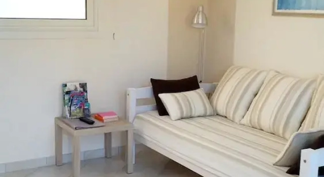 House With one Bedroom in Saint-cyprien, With Pool Access, Enclosed Ga