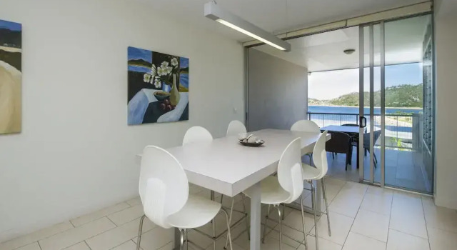 1 Bright Point Apartment 1502, Забронировать Апартаменты/квартира Апартаменты Острова Магнетика, Апартаменты/квартира