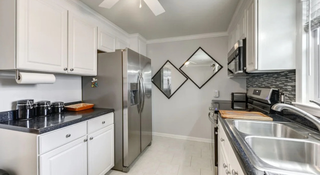 Апартаменты North Myrtle Beach Studio w/ Pool: Walk to Shore!