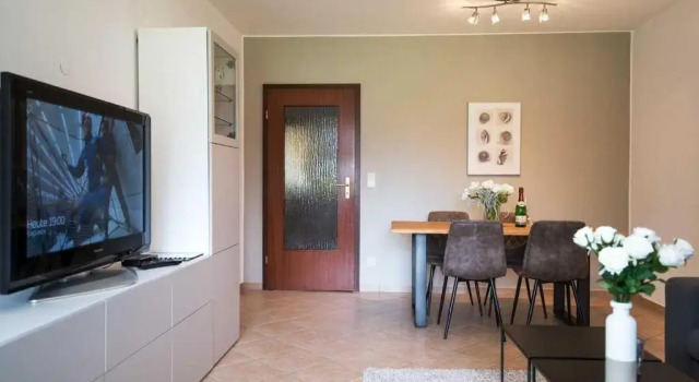 Ferienwohnung-9-mit-Terrasse-Garten-Landhaus-Hubertus-Duhnen