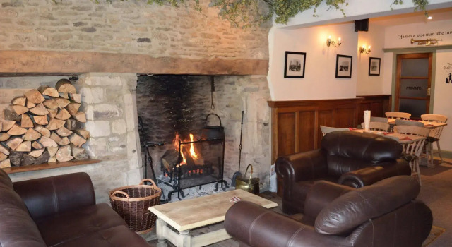 The Old Swan Inn, Varaa Hotelli 5 tähden hotellit kohteessa Merseyside, 5*