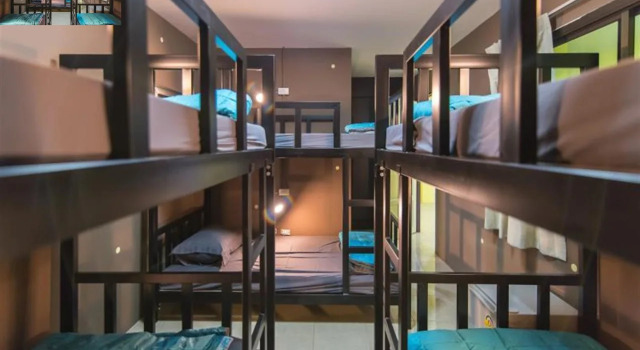 Full stop. Hostel, Забронировать Хостел Хостелы Патонг-Бич, рядом с Больница Патонга, Хостел