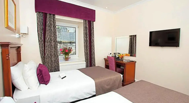 Номер Standard Aberdeen Douglas Hotel