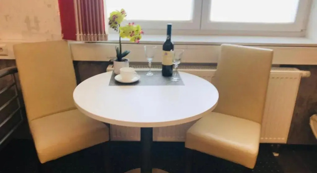 Апартаменты Цокольный этаж с 3 комнатами Apartment