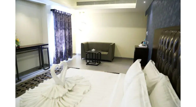 Hotel Piyush Inn, Забронировать Отель Отели штата Махараштры 3 звезды, 3*