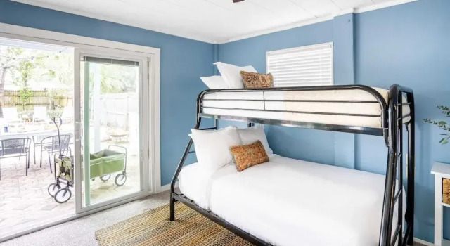 Harper by AvantStay Beautiful Home w Pool Walk to the Beach, Varaa Hotelli Hotellit Emerald Coast uima-altaalla, Uima-allas