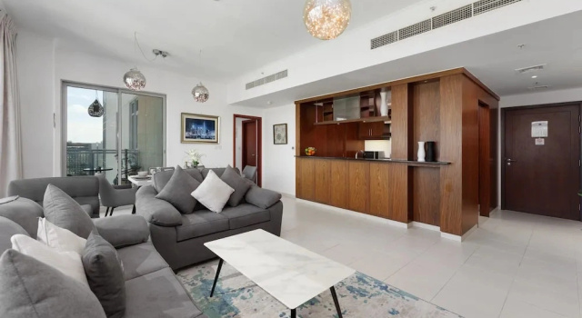 Maison Privee - Modern Beach Living in the Heart of Dubai Marina, Забронировать Апартаменты/квартира Отели Эмирата Дубая с парковкой, рядом с Торговый центр The Beach, Парковка