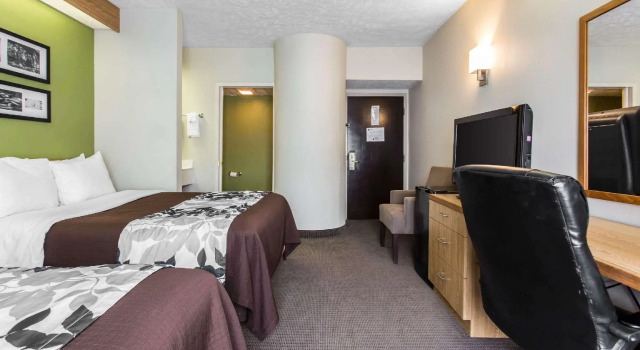 Четырёхместный номер Standard SureStay by Best Western Summerville Flowertown