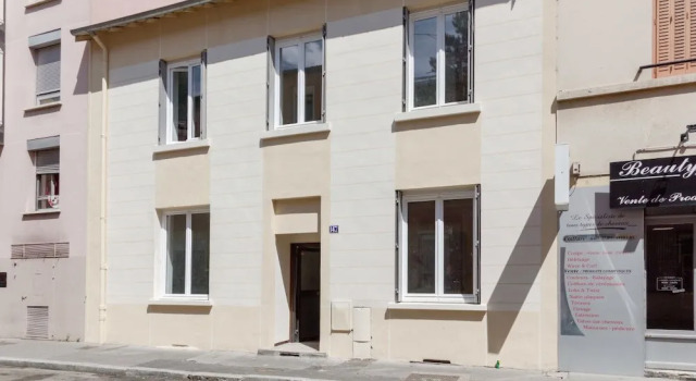 Modern studio near train station Part-Dieu by GuestReady, Забронировать Отель 03. Ла-Пардье Лион, рядом с Гранж-Бланш