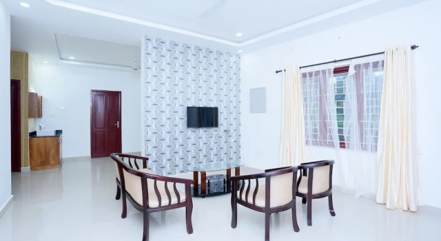 Oyo 24558 Spacious Stay Near Thiruvananthapuram Central Station
