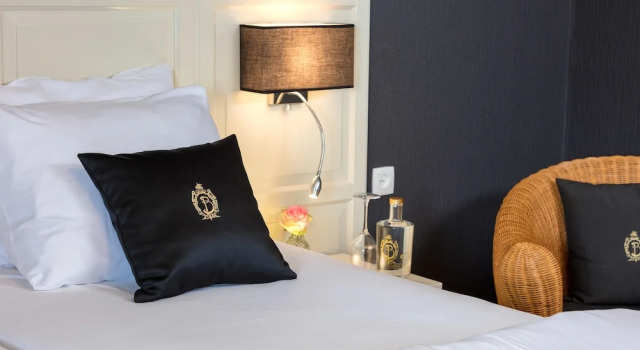 Номер Comfort с балконом Landhuishotel De Bloemenbeek