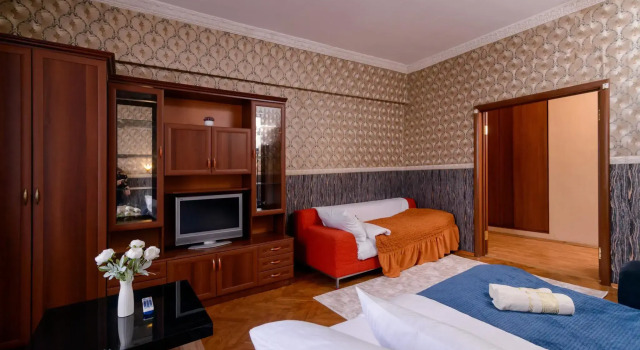 Comfort Home on 120 Mira Avenue, Rezervovat Hotel Hotely v Alexeevsky s parkováním, Parkování