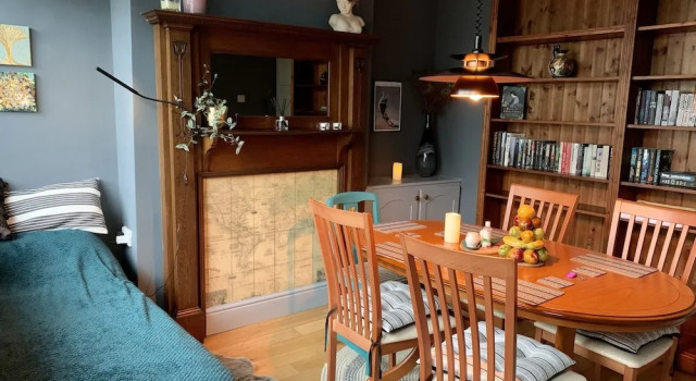 Коттедж Cosy Cottage Sleeps 6 Suit Families, Contractors, Couples
