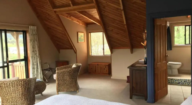 Номер Standard с видом на реку Murchison Lodge