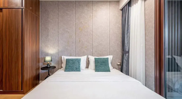 Апартаменты Deluxe с 3 комнатами с балконом и с видом на город The Galleria Residence-ANGIA Hospitality