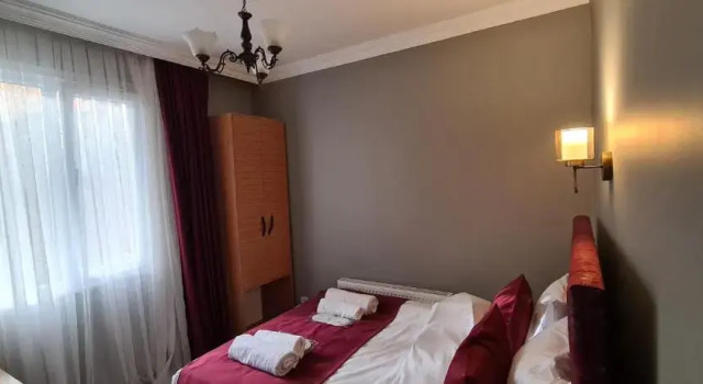 Апартаменты Golden Tulip Suite Apart