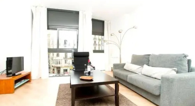 Apartment Bright Sagrada Familia, Забронировать Апартаменты/квартира Эшампле Барселона, рядом с Santa Caterina Market
