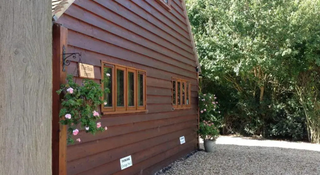 Коттедж The Oak Eco Barn Clematis Cottages Stamford