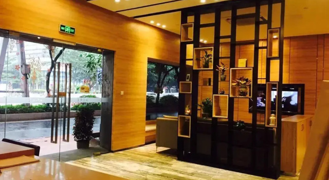 MORE Residence Guangzhou Huanshidong