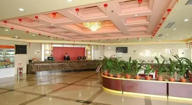 Lijing Hotel - Heze, Varaa Hotelli Heze Shandong