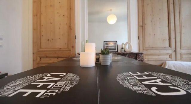 Nestyou - PRUSSIAN, Забронировать Отель Отели Лилля с парковкой, рядом с Chambre de Commerce, Парковка