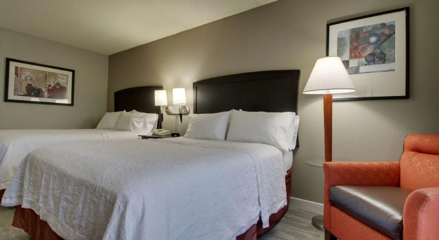 Четырёхместный номер Standard Hampton Inn & Suites Spartanburg-I-26-Westgate Mall