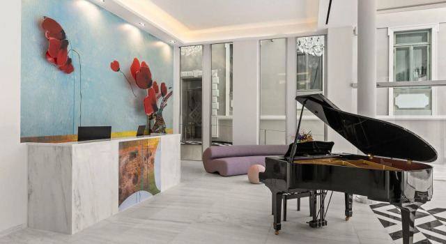 Athenaeum Eridanus Luxury Hotel
