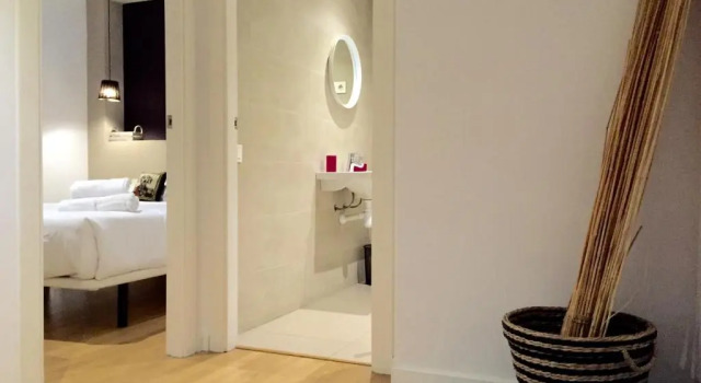 Casas Apartamentos Gracia, Забронировать Апартаменты/квартира Грасиа Барселона, рядом с Jove Regina Theatre