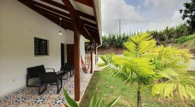 Вилла Villa Stone : piscine, accès PMR, à 15 min à pied de la plage