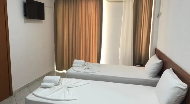 Sea-View Apartment Durres, Rezerwuj Apartament Hotele w Durres County z parkingiem, Parking