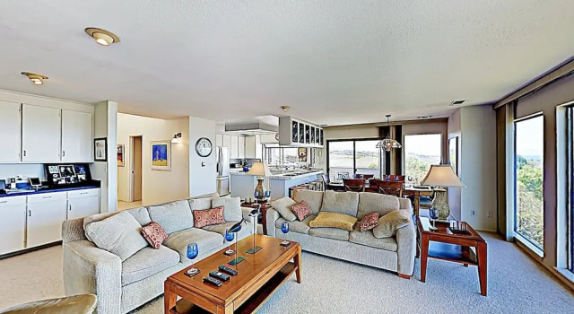New Listing! Modern Beach Dream W/ Ocean Views Home, Rezerwuj Dom wakacyjny Hotele w Bodega z parkingiem, Parking