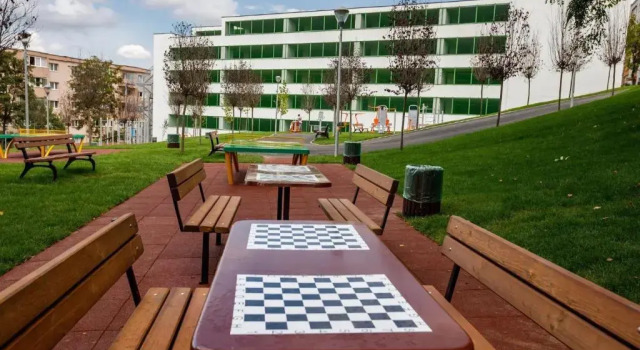 IGI WHITE FLAT with free private parking, Varaa Hotelli Cluj-Napoca 