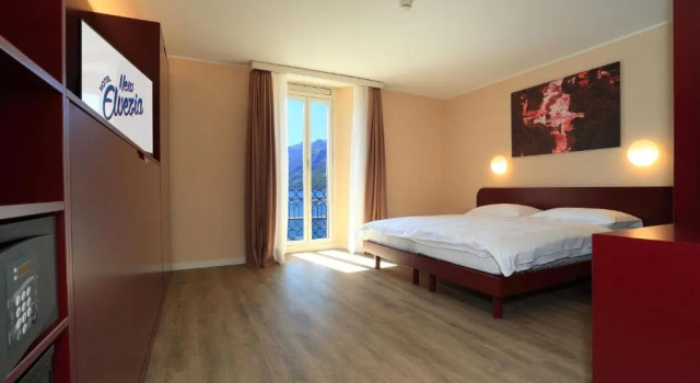 Семейный номер Standard с балконом Hotel Elvezia Ascona