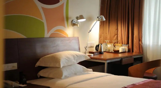 Двухместный номер Superior Days Inn Guangzhou