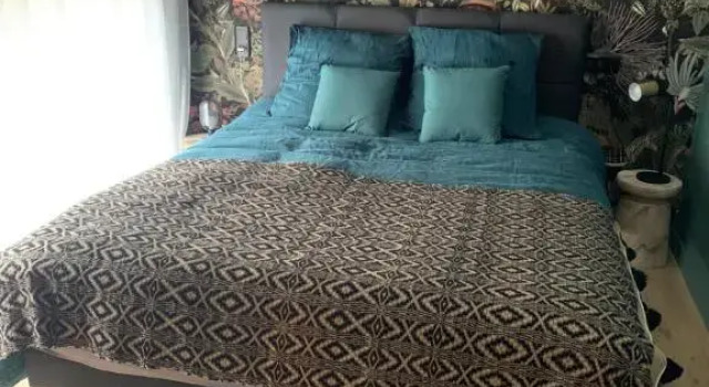 Adorable Guest House Au Calme a 3 Min du Port (Adults Only), Забронировать Гостевой дом Гостевые дома Вана, рядом с Ратуша города Ван, Гостевой дом