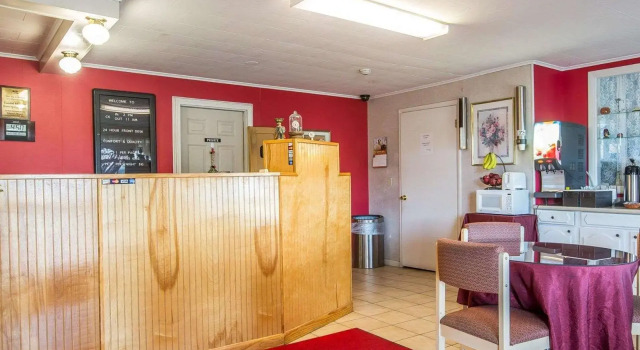 Malone Inn, Buchen Sie Hotel Malone New York State