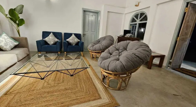 Solara Beach House, Book Villa Villaer i Dikwella, Villa