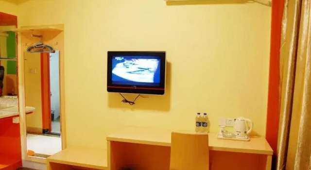 8 Inns Dongguan Chang'an Xiagang Branch, Rezervasyon Otel Guangdong otoparklı oteller, Otopark