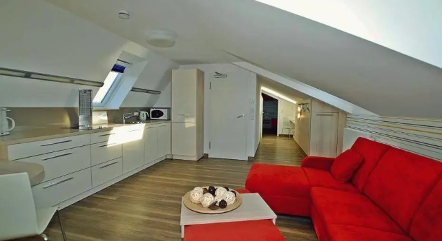 Апартаменты Мансарда с 2 комнатами с видом на море Apartmenthaus Hohenfels