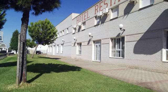 Puerto De Palos Hotel, 预订 酒店 帕洛斯德拉夫龙特拉 韦尔瓦