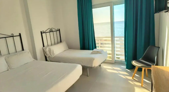 Трёхместный номер Standard Hotel Mediterráneo by Croma