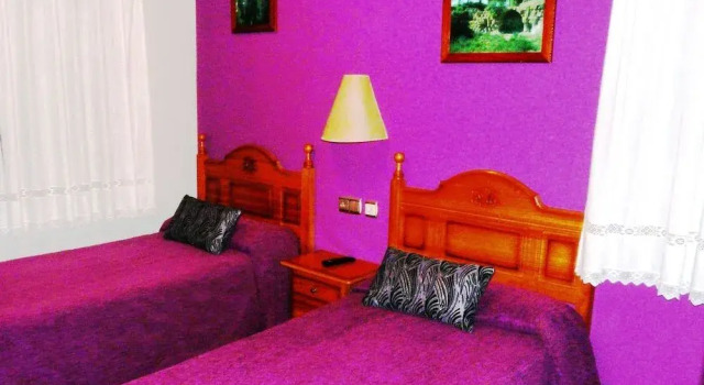 Hostal Casa Castro, Забронировать Отель Отели Somontano 3 звезды, 3*