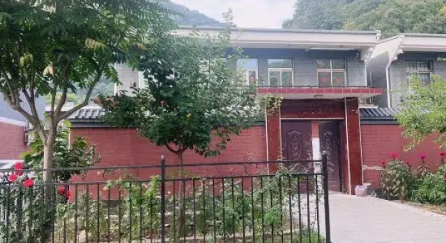 Люкс Beijing Xiangyang Mountain Villa
