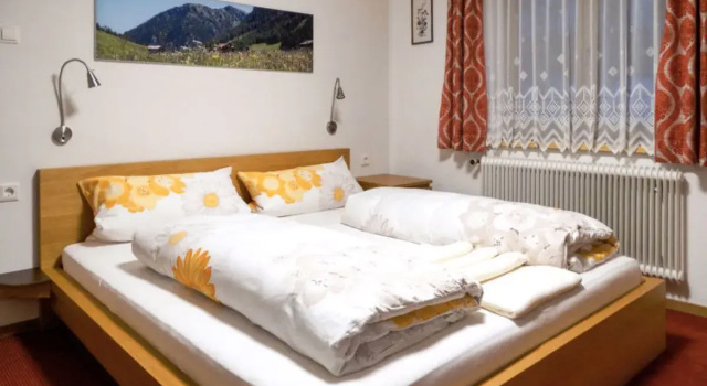 Tyrol (TDL125), Prenota Hotel Hotel a Tobadill con parcheggio, Parcheggio