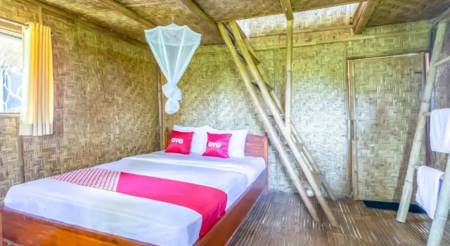 Трёхместный люкс OYO 2196 Edriyan Bungalow