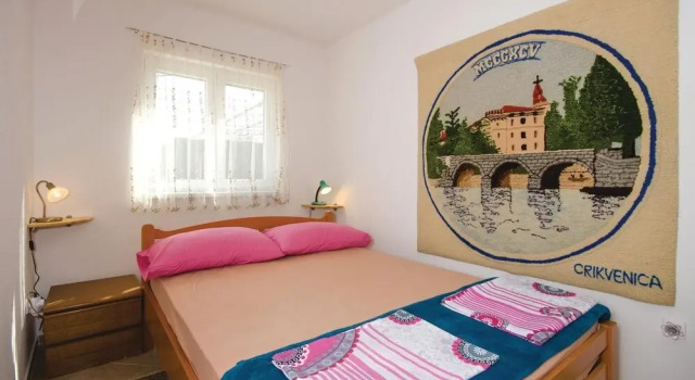 Awesome Home in Poljica With Wifi and 2 Bedrooms, Rezerwuj Hotel Hotele w Split-Dalmatia County z parkingiem, Parking
