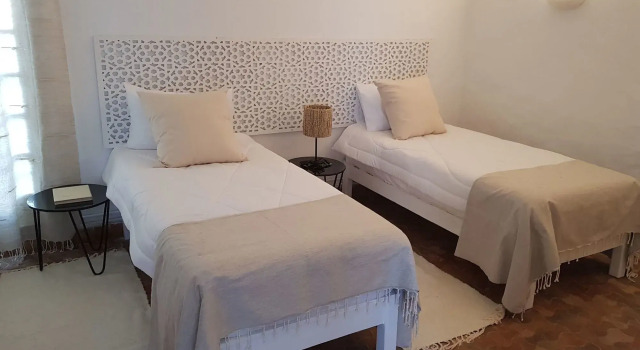 Villa Sukoon, Buchen Sie Villa Hotels in Tunis mit Parkplatz, Parkplätze