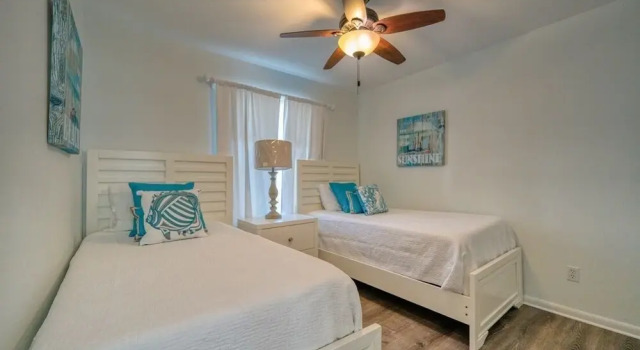 Harry's Beach House - 2 Br Condo, Забронировать Апартаменты/квартира Дестин Emerald Coast, рядом с Indian Temple Mound and Museum