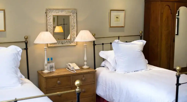 Old Bridge Hotel, Rezervasyon Otel Huntingdon Cambridgeshire