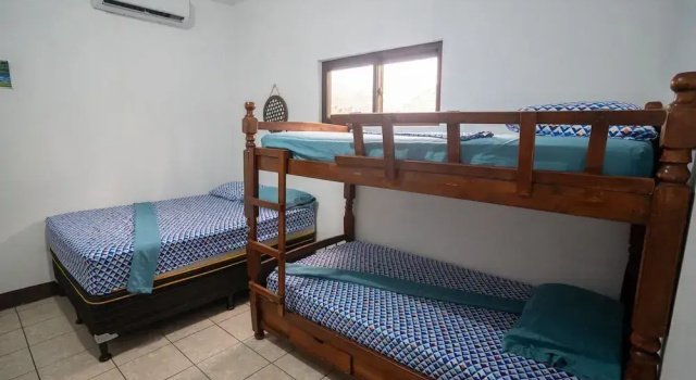Residencia privada y con hermosa piscina, Забронировать Отель Отели Монтеррико 3 звезды, 3*